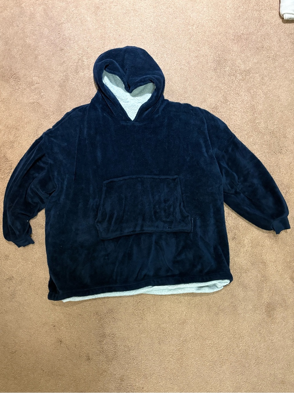 Huggle Cozy Oversized Hooded Plush Pullover Sweatshirt in Navy one size